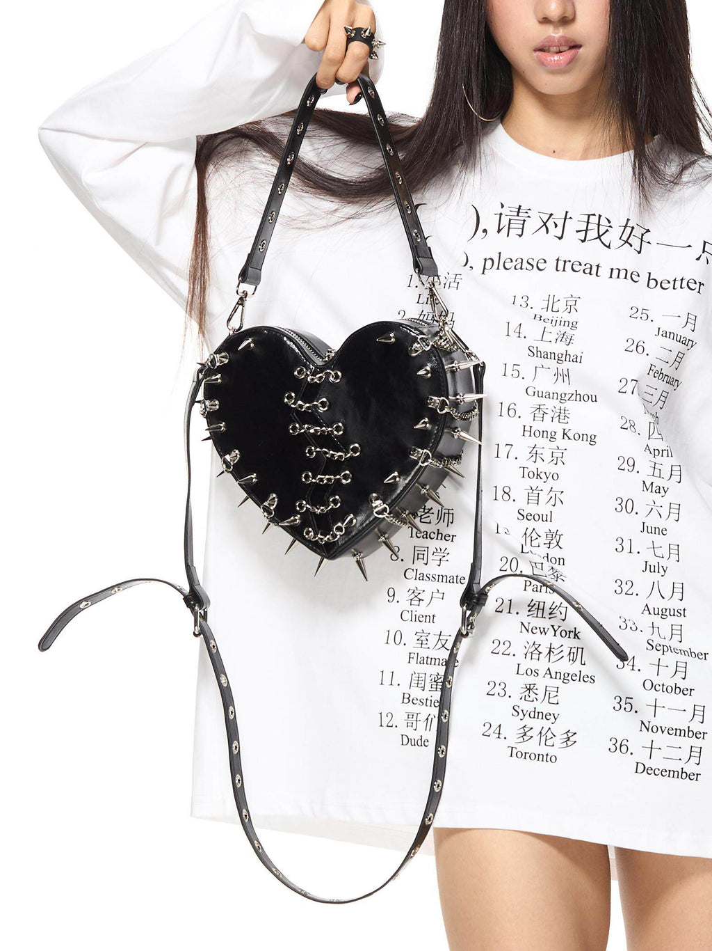 Broken Heart Spike Chain Bag
