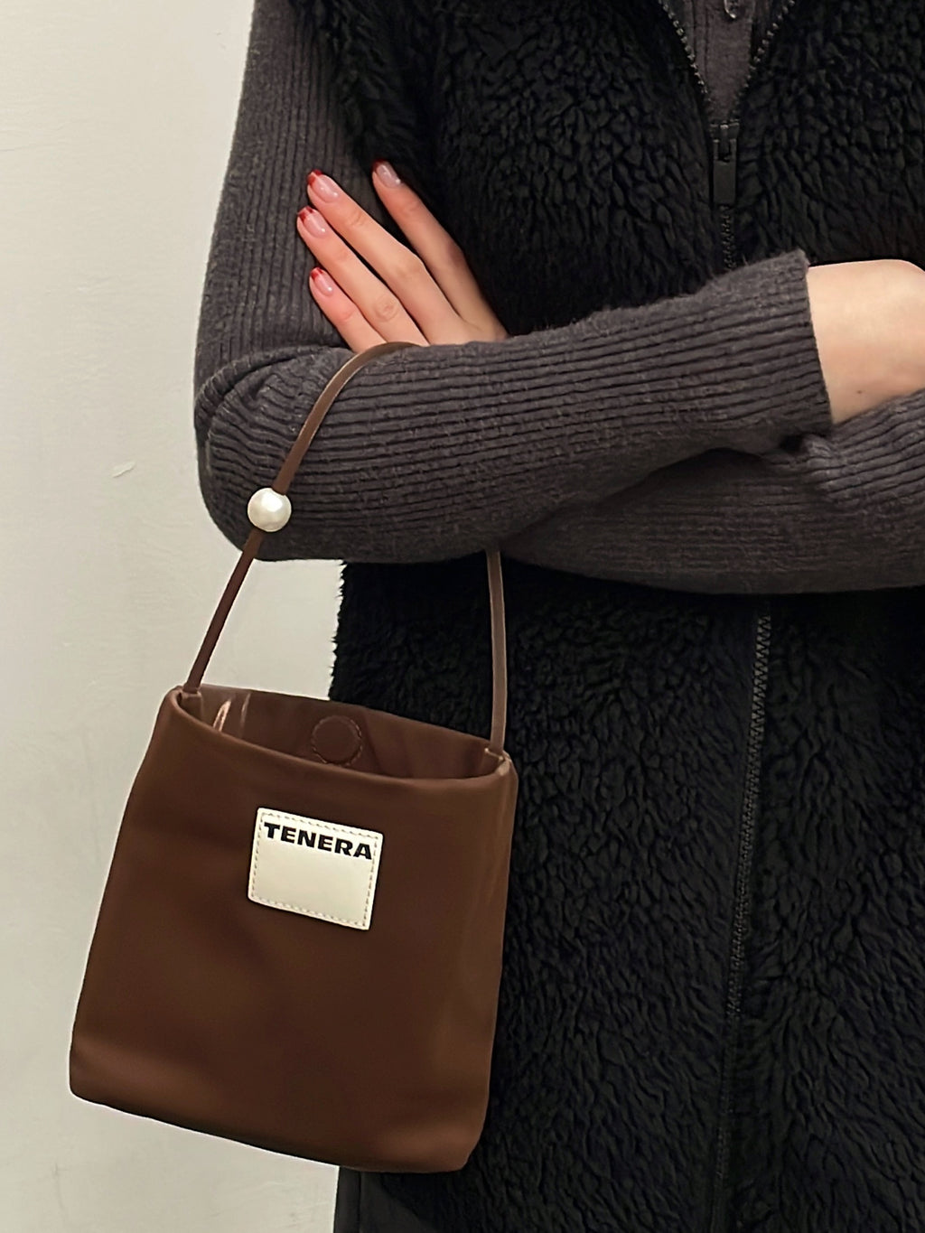 TENERA Eco-Velvet Pearl Mini Tote – Square Evening Bag with Pearl Handle