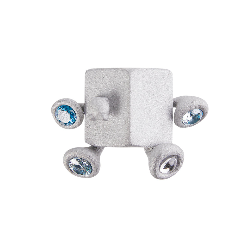 Stone Texture Metal Ring – House Horn Bug Design, Aluminum with Blue Zircon