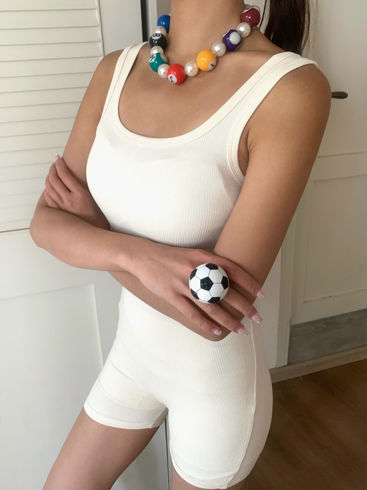 Emo Salad - Billiard-Shaped Pearl Necklace