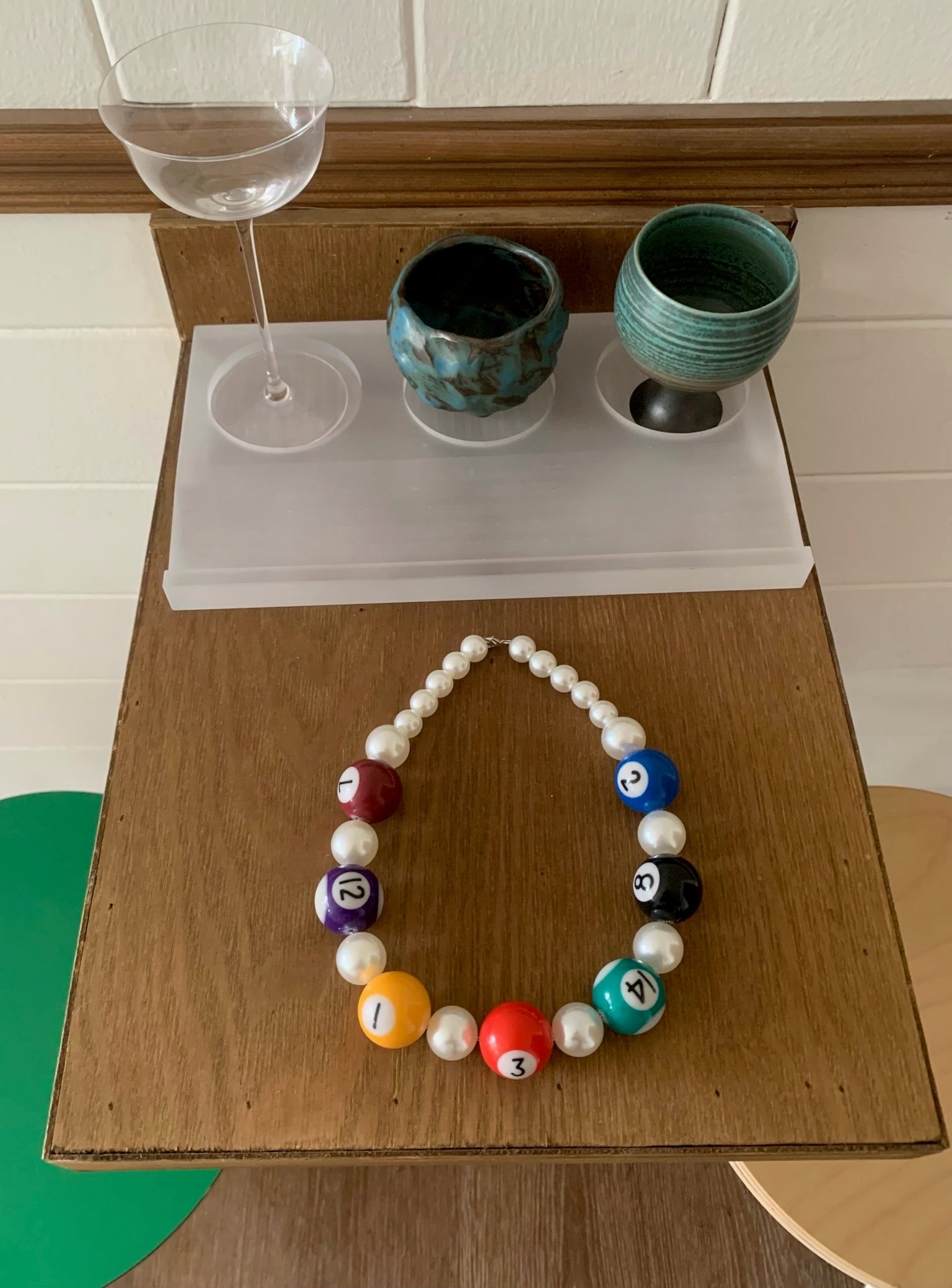 Emo Salad - Billiard-Shaped Pearl Necklace