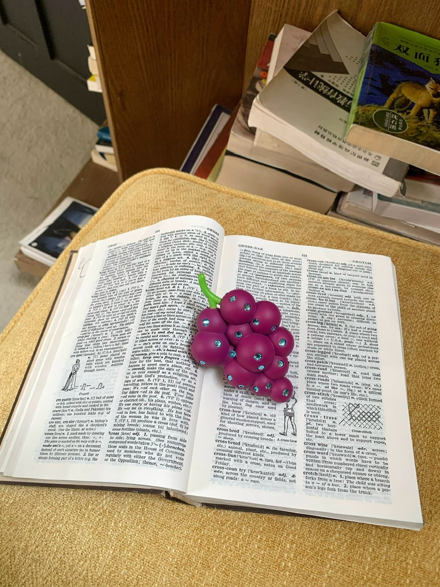 Emo Salad Realistic 3D Crystal Grape-Shaped Ring