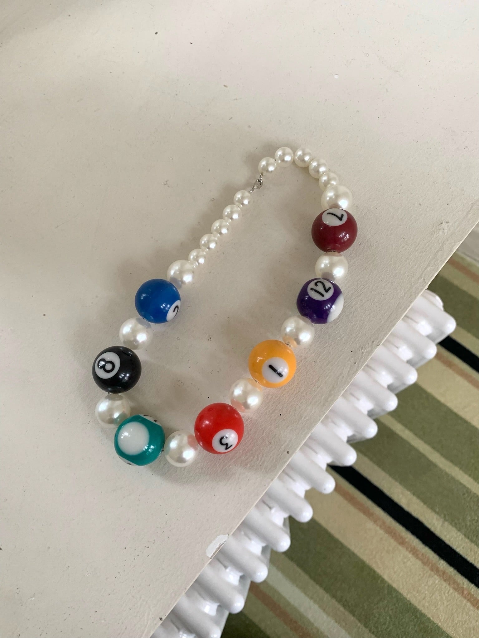 Emo Salad - Billiard-Shaped Pearl Necklace