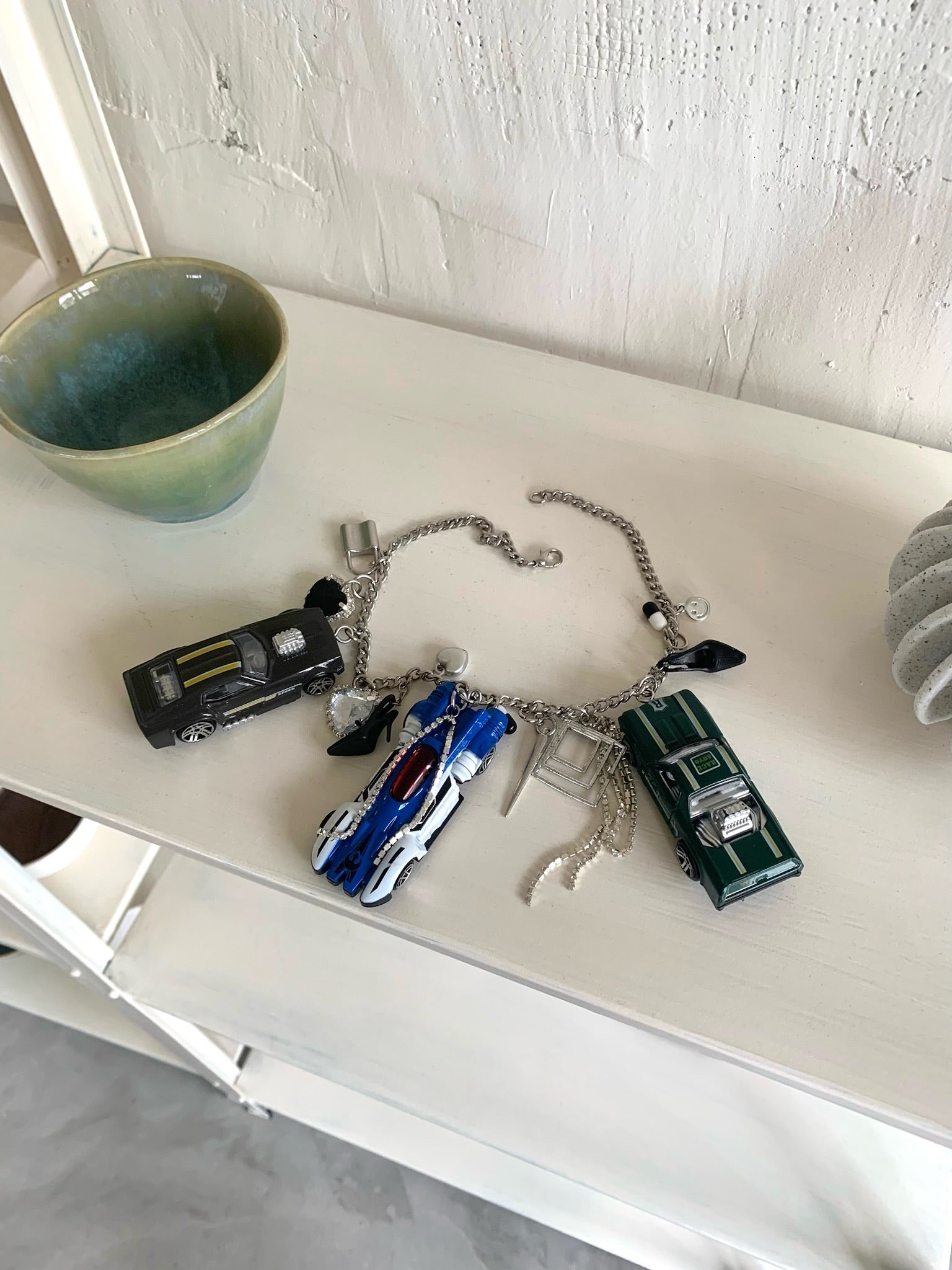 Emo Salad - Racing-Shaped Charm Necklace 3 Colors