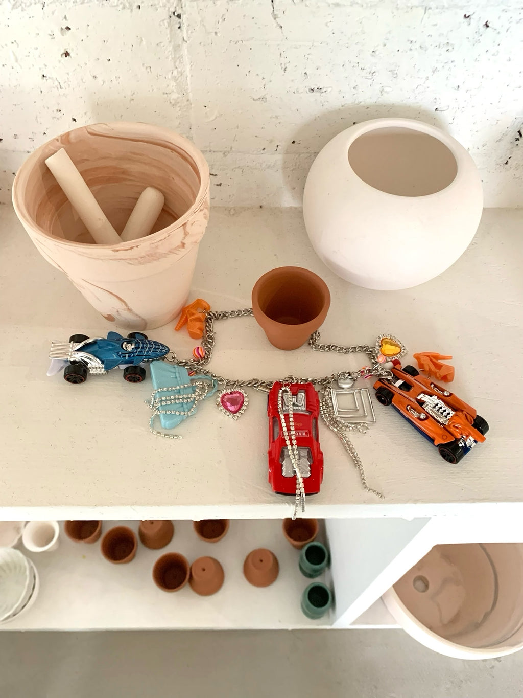 Emo Salad - Racing-Shaped Charm Necklace 3 Colors