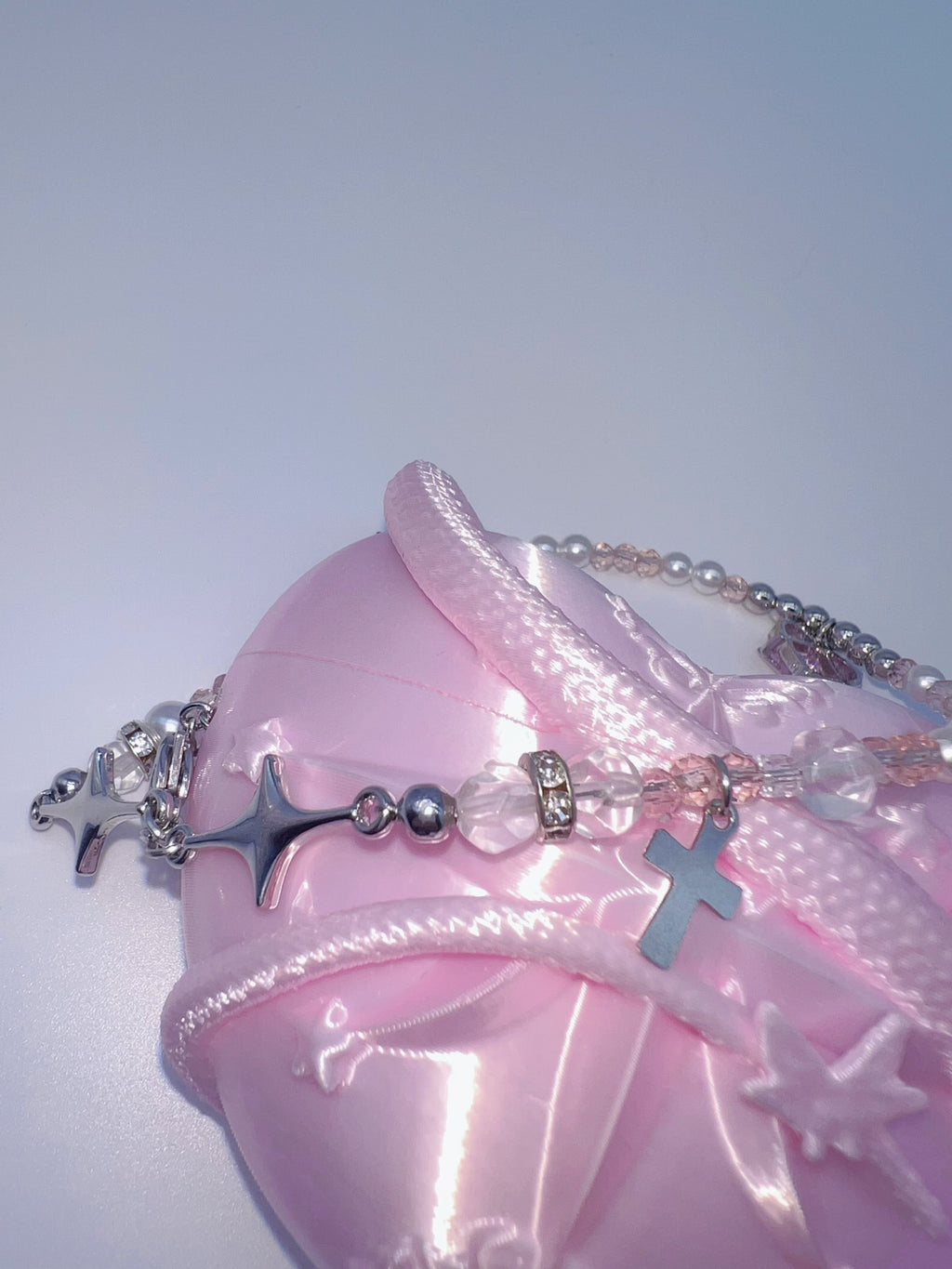 Pink Serpent Heart Sculptural AirPods & AirPods Pro Protective Case