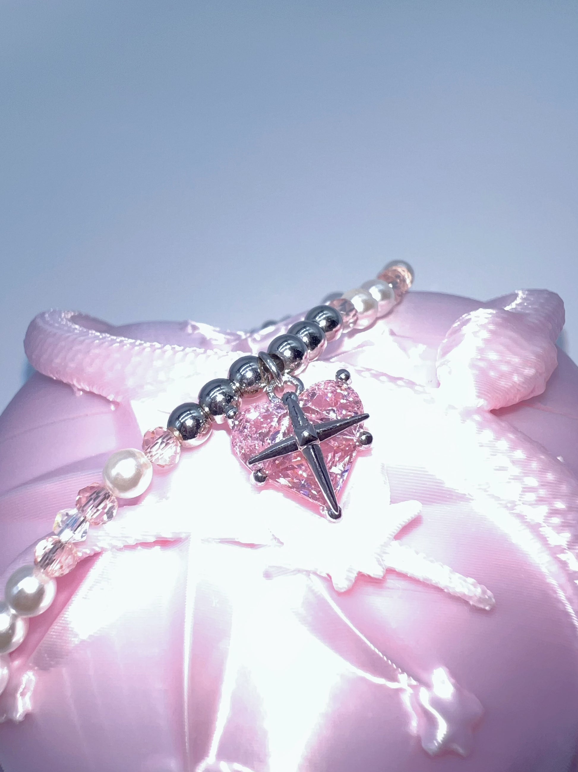 Pink Serpent Heart Sculptural AirPods & AirPods Pro Protective Case