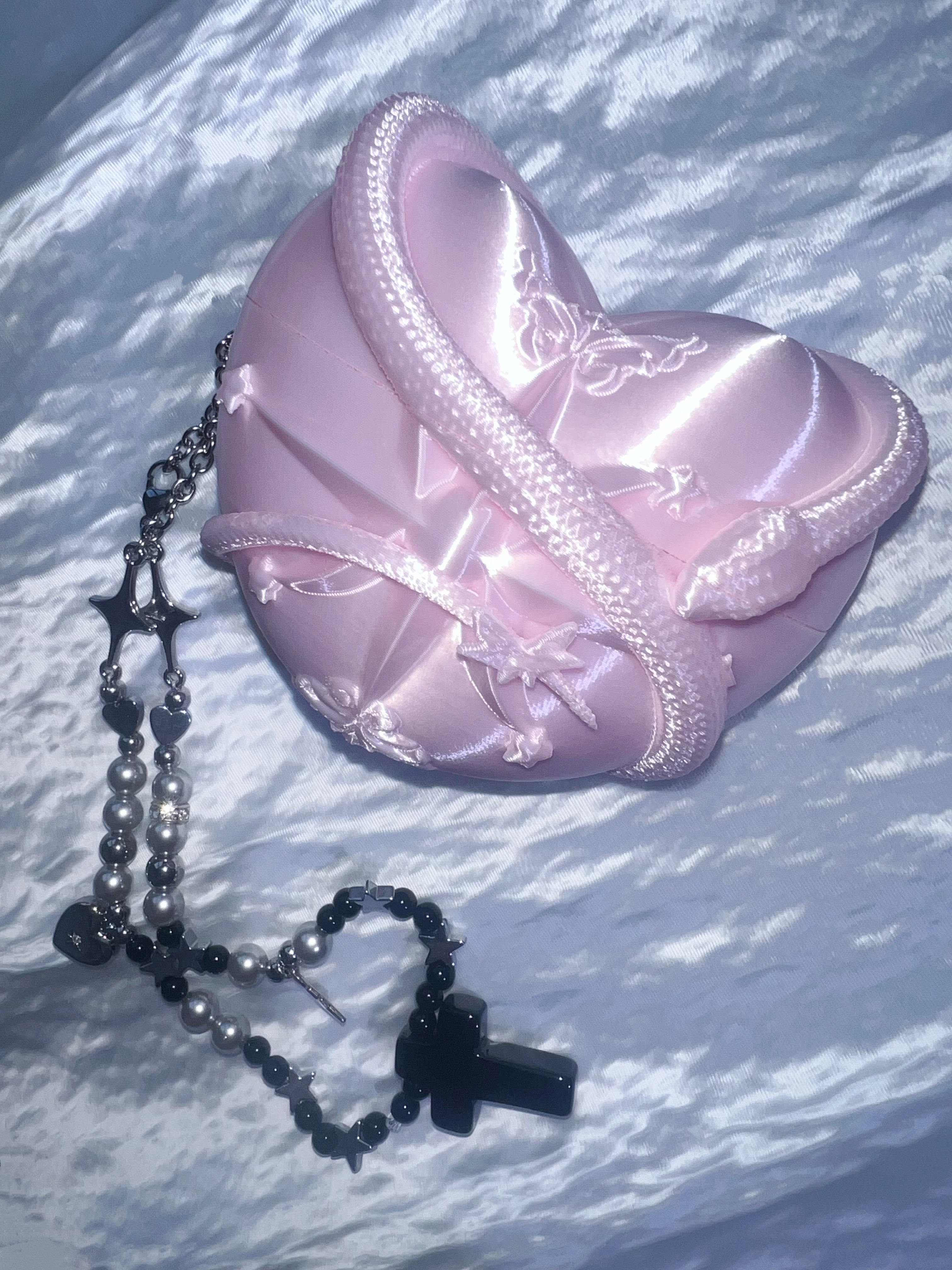 Pink Serpent Heart Sculptural AirPods & AirPods Pro Protective Case