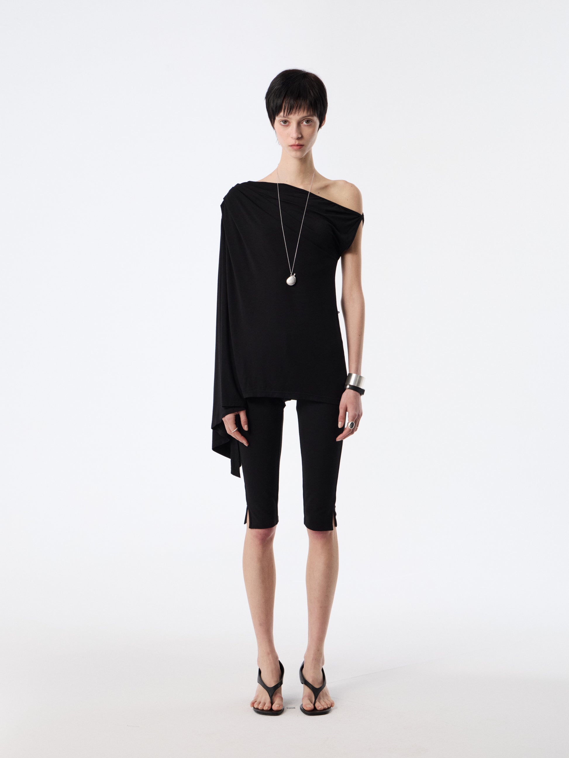 SOOGU Black Ease Cropped Slim Pants - product view 19
