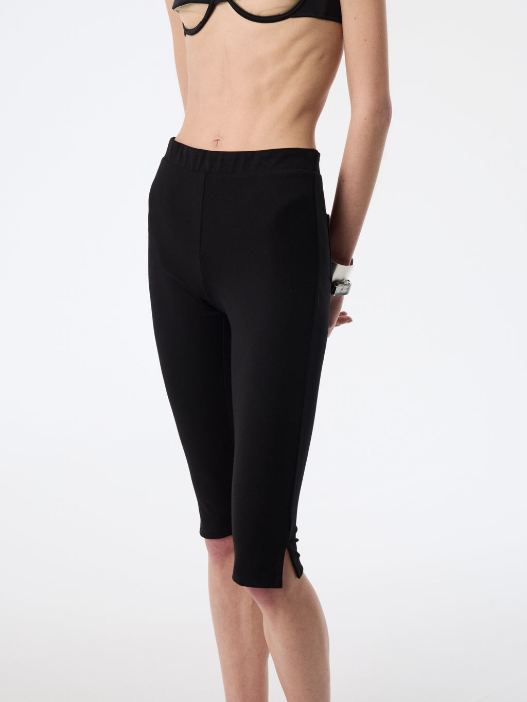 SOOGU Black Ease Cropped Slim Pants - product view 3