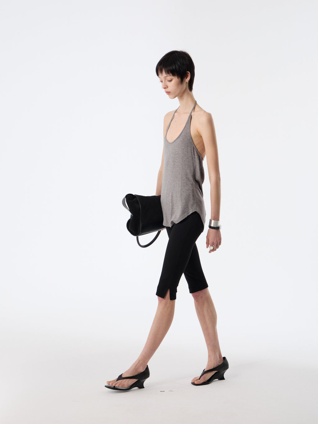 SOOGU Black Ease Cropped Slim Pants - product view 7