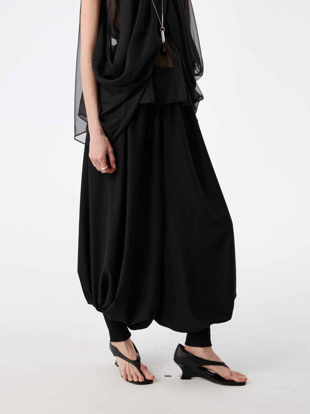 SOOGU Black Lantern Wide-Leg Pants - product view 1