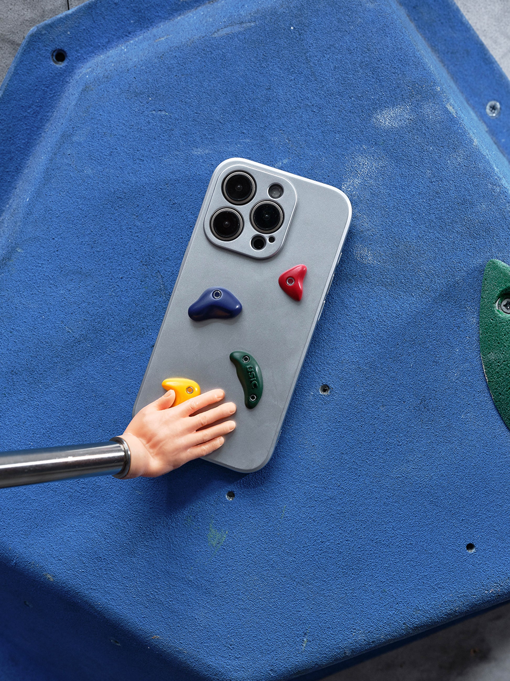 USIC Rock Dot Phone Case (Two Colors)