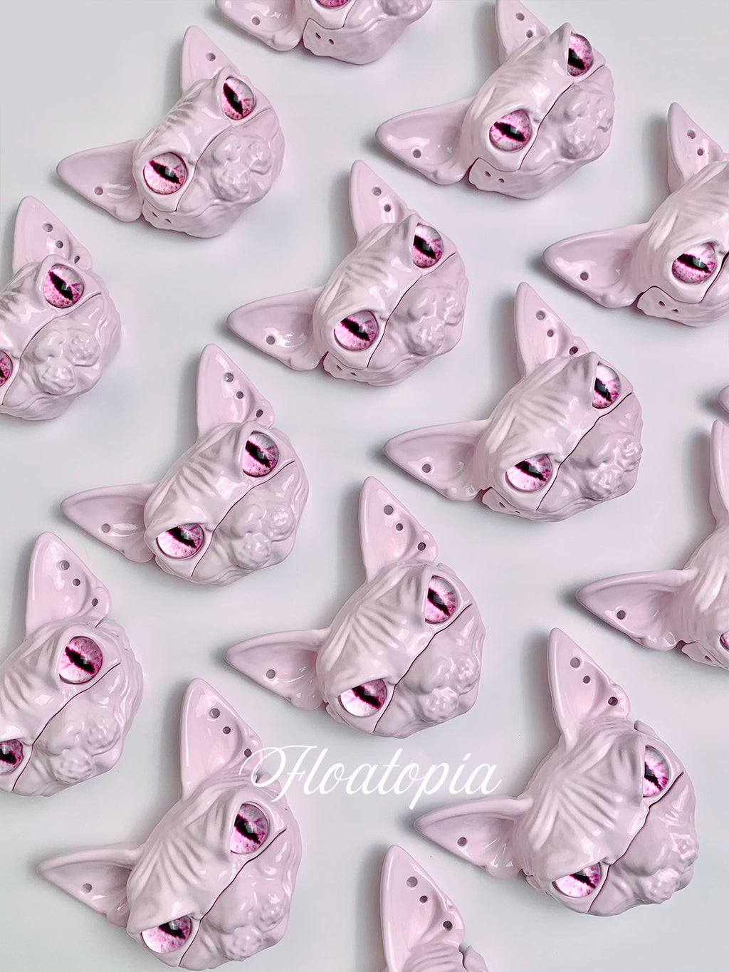 "The Obsidian Guardian" Sphynx Cat Head AirPods Case – Hand-Sculpted Gothic Resin Protector