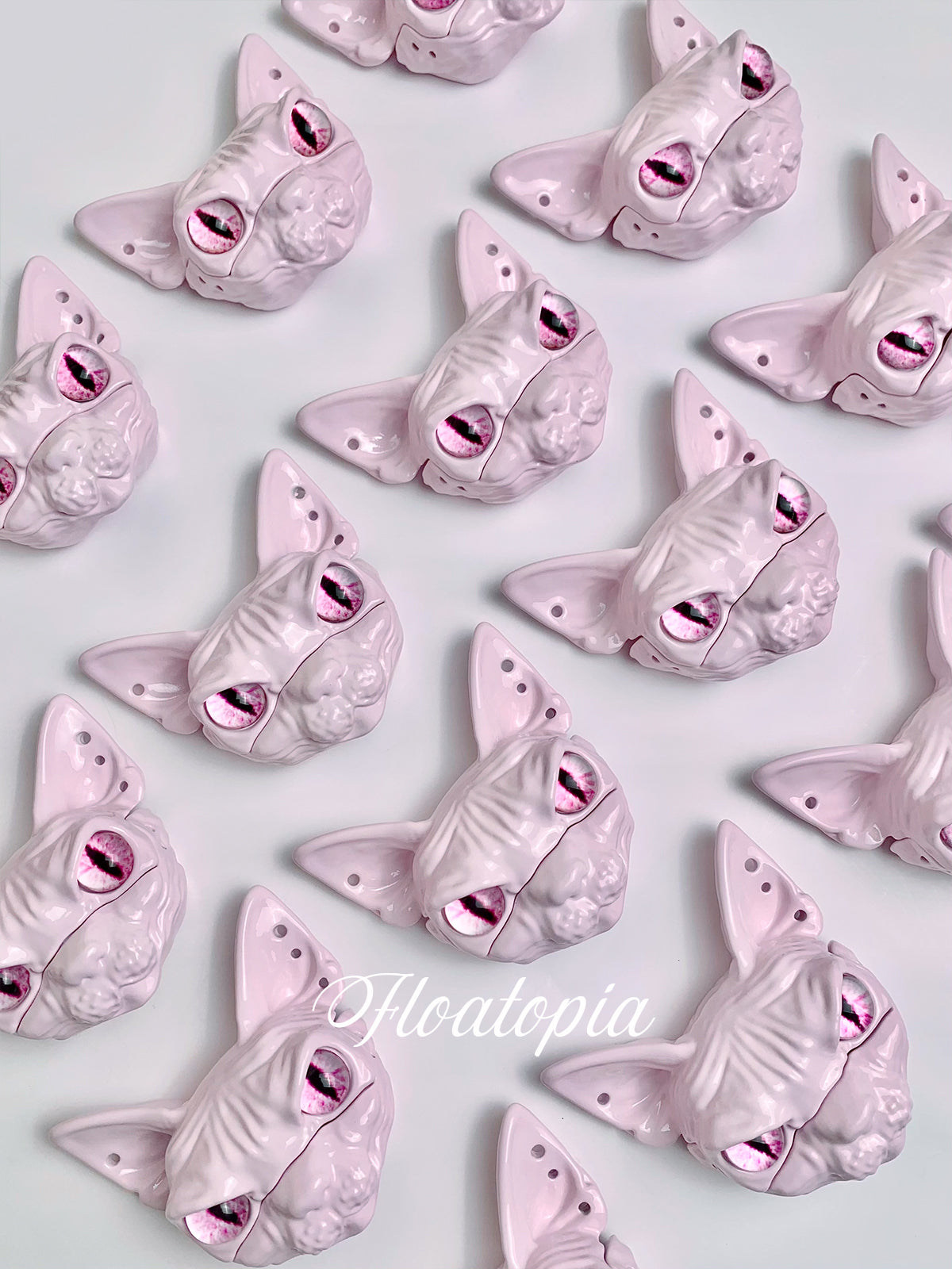"The Obsidian Guardian" Sphynx Cat Head AirPods Case – Hand-Sculpted Gothic Resin Protector