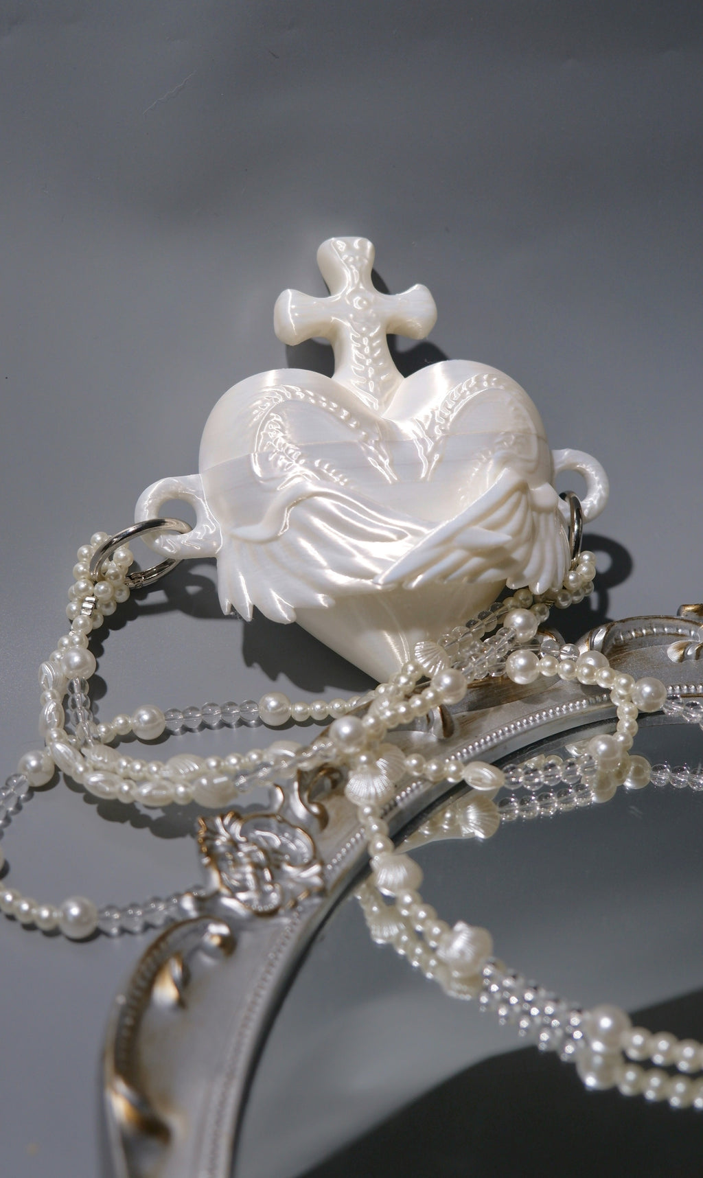 Angel’s Reliquary 3D Printing Sculptural Heart Box Bag