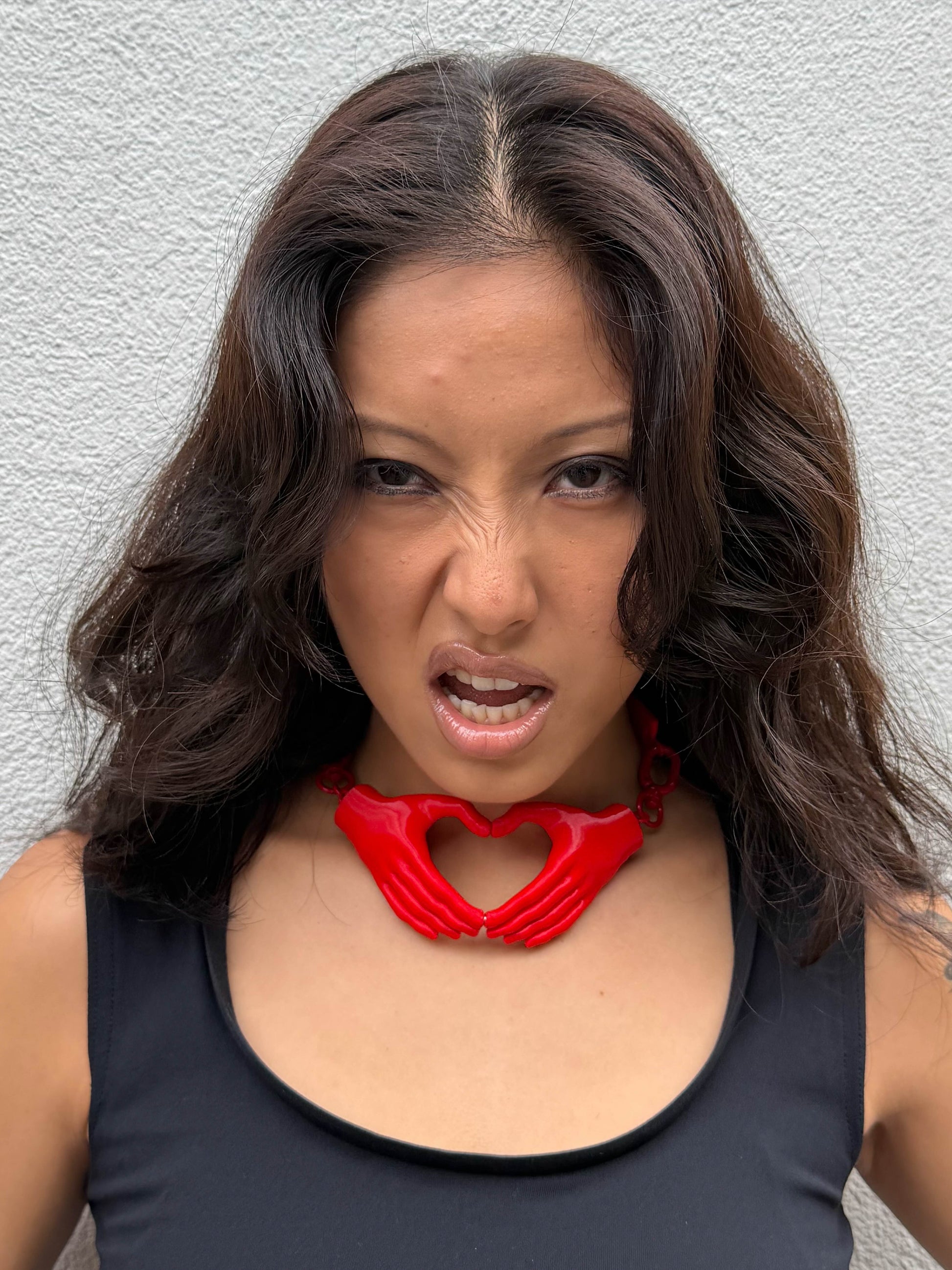 Heart Hands Magnetic Necklace — USIC × Jeff Free Park