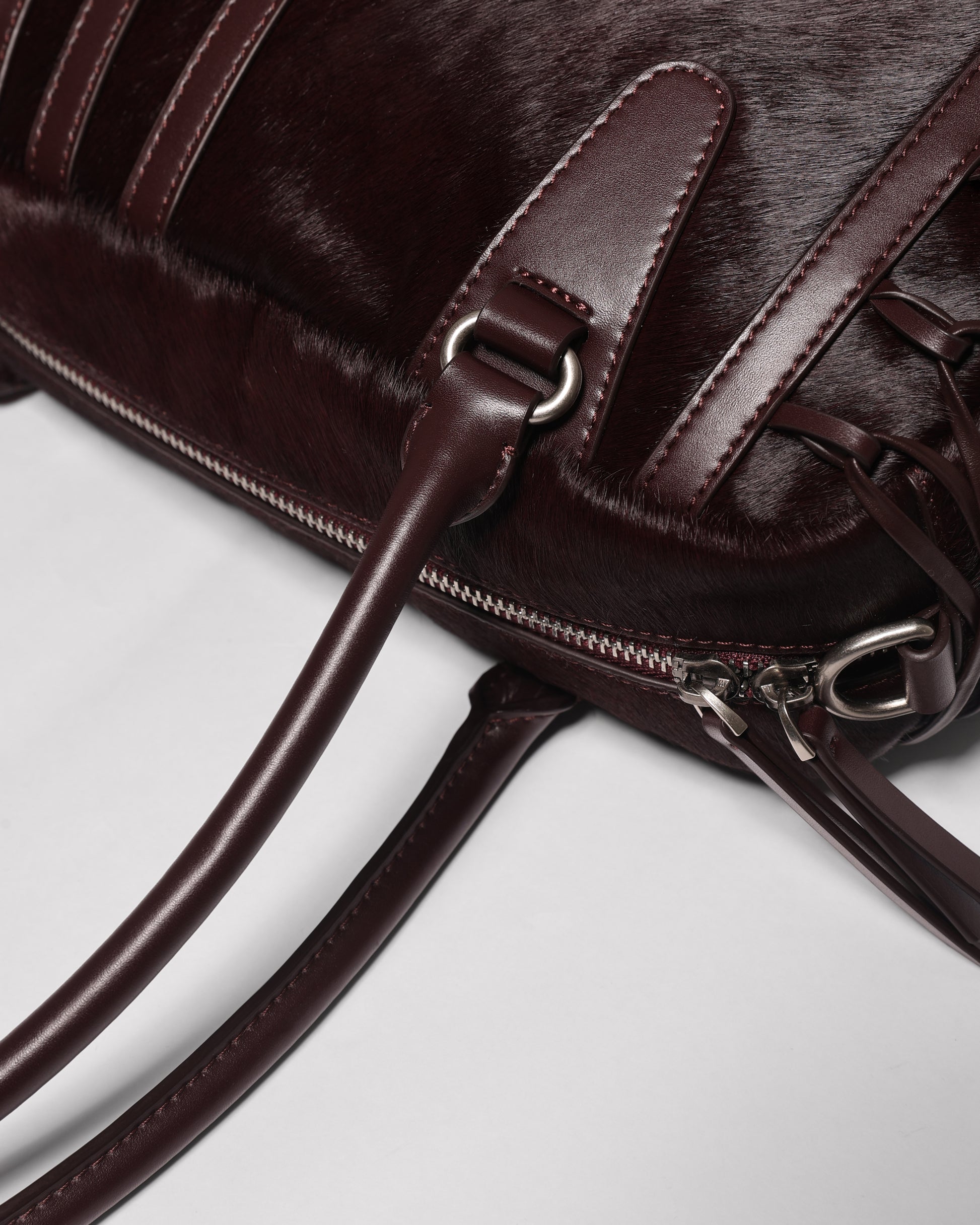 JING HÉ | Erya Bag "Anatomical" Bowling Bag – Premium Pony Hair & Top-Grain Leather in Burgundy