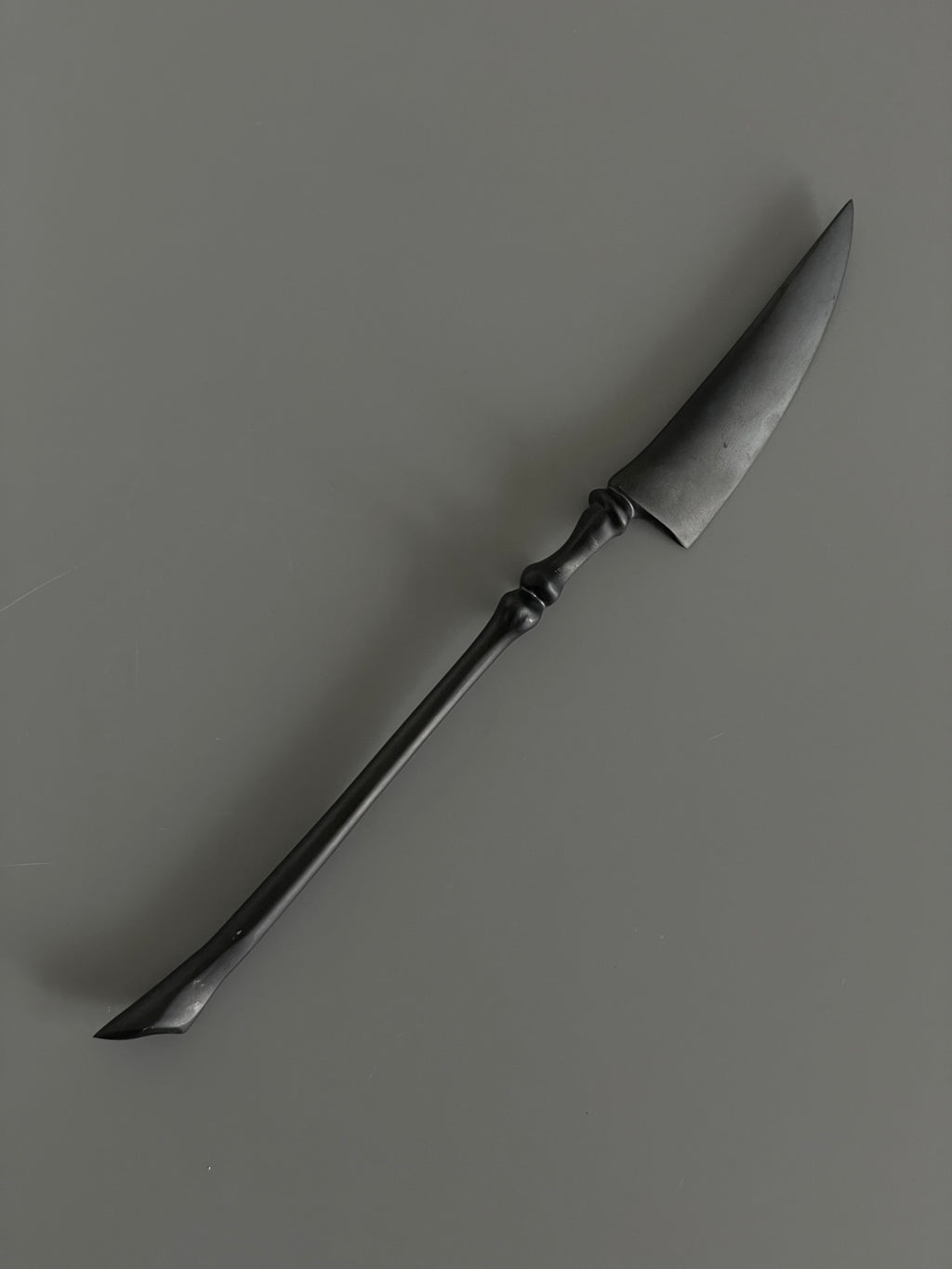 ingo | "Obsidian Bone" Matte Black Cutlery Set – Sculptural Bio-Organic Noir Tableware, Gothic Aesthetic Knife, Fork & Spoon