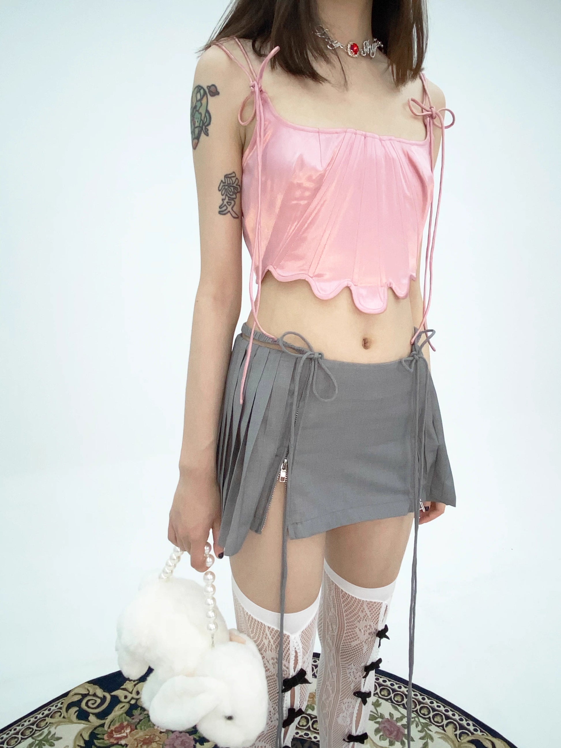 Nodress grey low-waist pleated satin mini-skirt