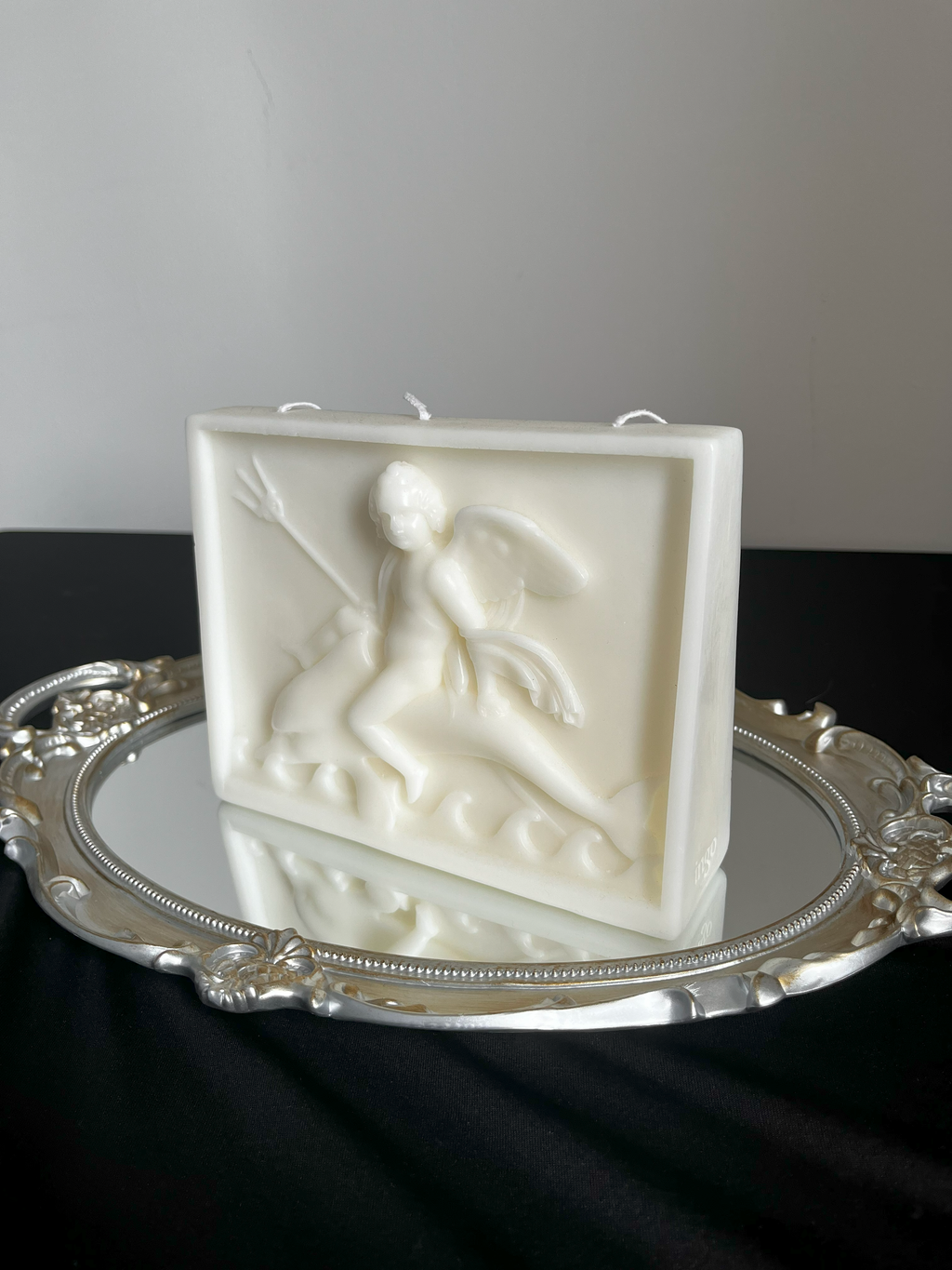 ingo | "Cupid on the Dolphin" Bas-Relief Sculpture Candle – Heavyweight Marble Base Scented Art Piece