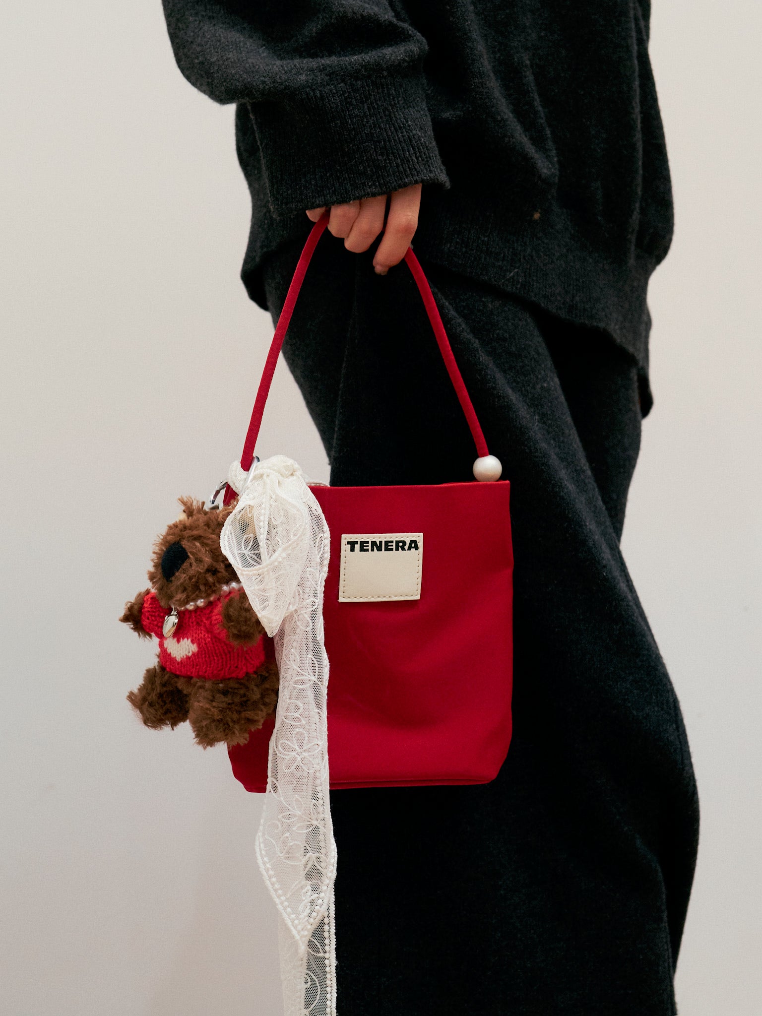 TENERA Eco-Velvet Pearl Mini Tote – Square Evening Bag with Pearl Handle